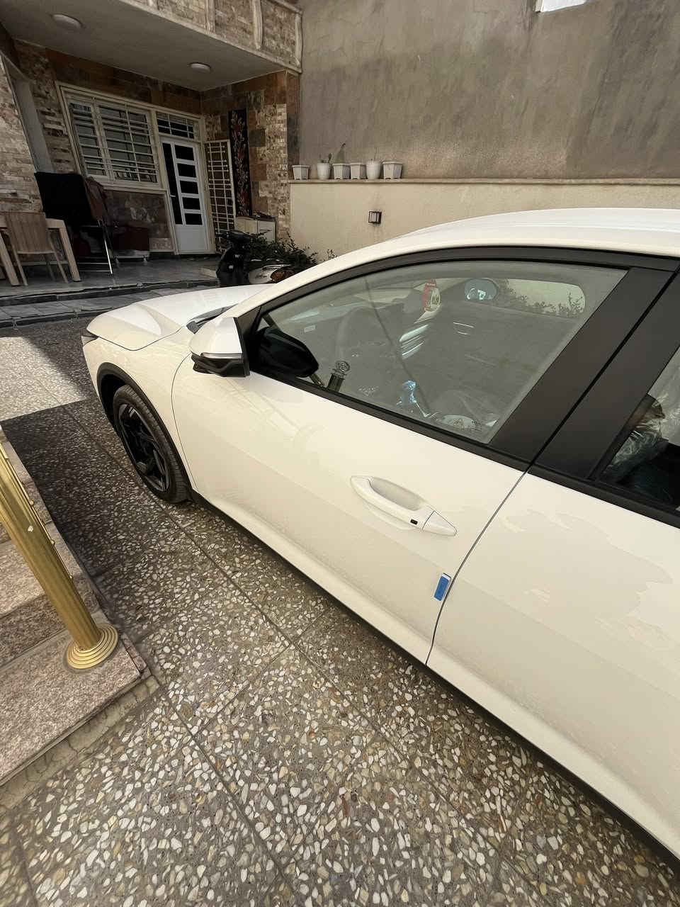 السلام عليكم K4 2025 خليجي مكفوله كفاله عامه ماشيه 9 تالاف ضمان الدوله 5 سنوات السعر 194 وبيه مجال رقم بغداد رقم التواصل /***********
