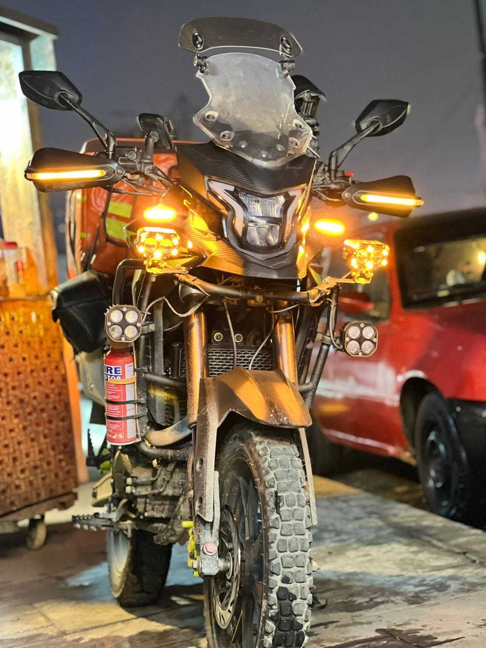 السلام عليكم دايوان ادفنجر 300cc كفاله عامه من كلشي محور جوبلس زنجيل مبدل ابو الربل بلوجكترات وكشافات أو جنط صفح مناقصها كلشي الدراجه رقم نكليزي الجديد بسمي تحويل ثاني يوم مكاني الدوره سعر 3500 وبيها مجال 

*********** اتصال 
*********** واتساب
