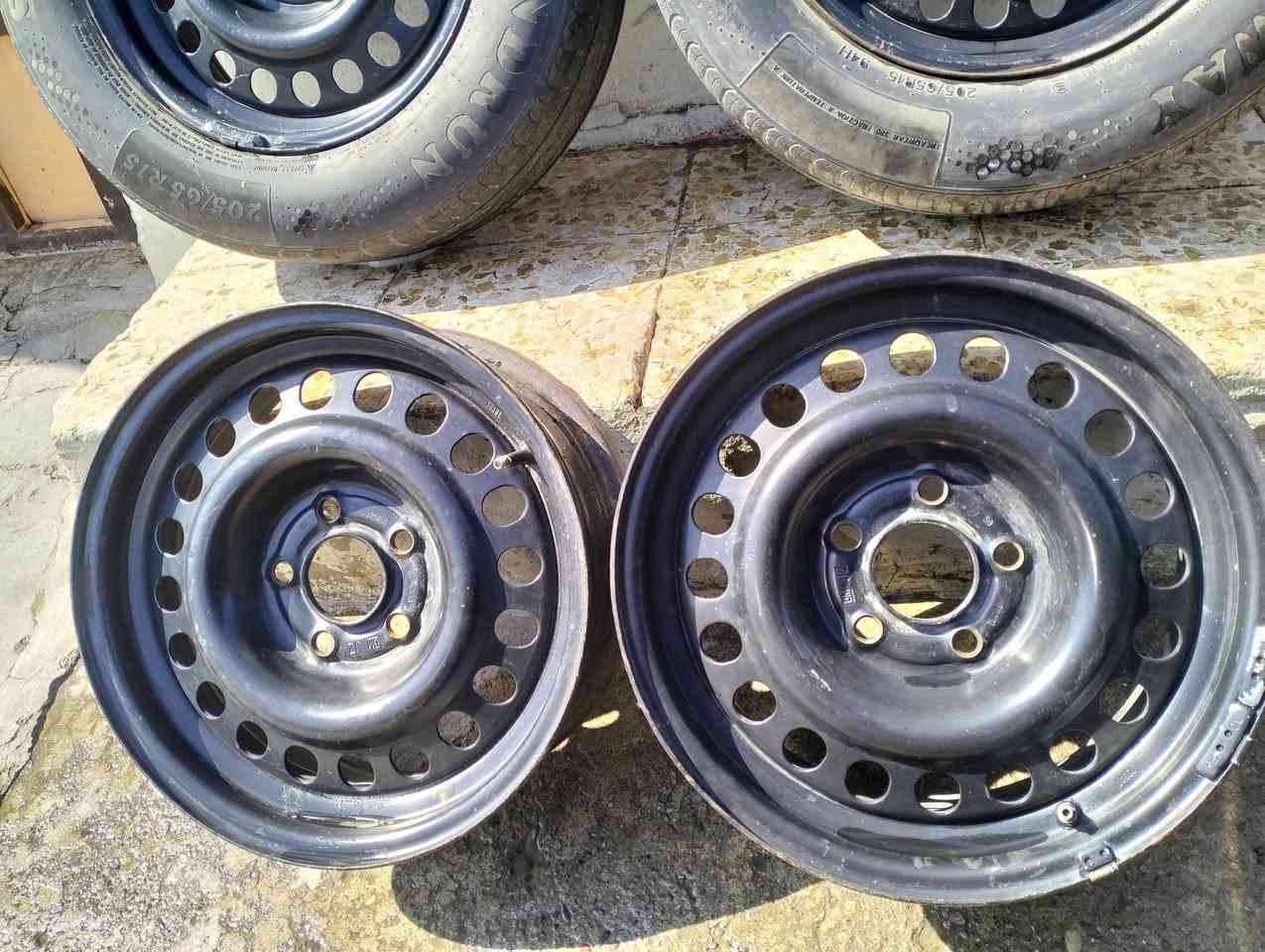 وياله اوميكاه للبيع حجم 15 شرط لا عواج ولا كسر سعر 70 ***********
