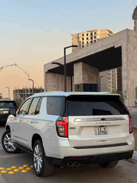 شوفرليت تاهو هاي كانتري

لون صدفي 

CHEVROLET TAHOE 

الموديل :2021

مكينة 8 سلندر 6200 مكفول من كلشي 

عدد المسافات : 41 الف

رقم بغداد 

——————— 

المواصفات: 

فول مواصفات 

داخل قرميدي 

بانوراما

كراسي جلد

كراسي اثنين كهرباء

كراسي هزاز(عند اقتراب السيارة من اي شي)

كراسي(تدفئة+تبريد)

كراسي خلفيه منفصله 

شحن الهاتف لاسلكياً

رادار

تحديد مسار

كروس سرعة

نظام AUTO START

هاندبريك دكمة AUTO HOLD

نظام DETECT OFF

نظام مانع انحدار

فول تحكم استيرن(جهتين امامي+جهتين خلفي)

استيرن كهرباء

استيرن تدفئة

شاشة عرض الاعطال

دوسة كهربائية

صندوك كهرباء (شفط)

دبل حساس (امامي+خلفي)

مانع تزحلق

شاشات خلفية اصلية

تشغيل عن بعد

دوسات كتابة CHEVROLET

اشارة بالمري

مري كهرباء(شفط)

#نقطة_عمياء

لايت عدسة زنون(عالي+ناصي)

لد أمامي خلفي

—————-

السعر  385  مجال للطيبين 

السياره حادثها جاملغ وباب وطرف البنيد صبغ قطعتين والباب مبدل نفس لون  

مكان السياره : بغداد السيدية 

***********
