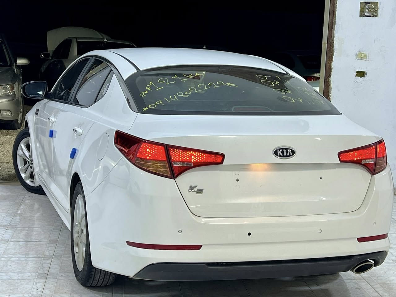 🤍بسم الله ما شاء الله 🤍 🤍الله ايبارك ع زين ❤️‍🔥
🤍معرض الخال لبيع وشراء السيارت🤍
✅ طبعآ زي ماعودناكم بالعروض المميزة والنضيفة👌
🔹️ نوع السيارة : كيا ابتماء ❤️
🔸 الموديل :  2012✔️
  🩵  محرك 20 العادي  ✔️ 
🔹المسافه المقطوعه: 85 الف KM  ☑️

📍 استيراد كوري حديث 💯🔥
حديثه الوصول 
✔ اللون ابيض لؤلؤي 😍 
📍فل الفل جميع المزايا🏅 :
✔ مفتاح بصمه 🔑
  ✔️ مرميض بارزة  
✔ مسجل cd.usb.aux 💿🎶
 ✔️ حساسات خلفيه 
✔ صالون جلد تبريد وتسخين 🏅 
✔️ مقاعد كهربائية  ذاكرة تخزين للمقاعد 
✔   إضاءة ليزرية طويل وقصير
✔ فليتشة بالمرآة   طي المرآة كهربائي 
✔ فورمايكا  
بالفودرة والابواب 
✔ تحكم كامل بالمقود 
✔ مثبت سرعة
✔ تدفئة بالمقاعد 
ديسكو 17🫠 
✔ حساسات اصطفاف أمامية و خلفية.
💢 سيارة نظيفة الصلاة ع النبي 🥇خالية من الحوادث والقص والقشرة والسوس الله يبارك 🤲🥇
⚙ محرك✅ وكمبيو✅ وصالة✅ الله يبارك عيب لا🔥💯
السعر////////28700
للاستفسار 
0916070765
0913937341


**إذا كنت صاحب هذا الإعلان وتريد حذفه لأي سبب، رجاءا أرسل رسالة إلى الدعم الفني**