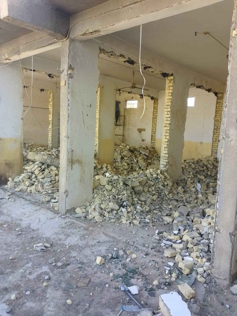 ✅ ماكنة قطع كونكريت (كتر)
✅ + جهاز كور تثقيب (فتحات مناور +فتحات في الجدار

✅قص السقف الكونكريت

✅فتحات المصاعد

✅فتحات التكييف +عمل جوينات

✅ تفليش البيوت والمباني القديمة

✅كادر مميز يظمن لكم جودة العمل

ترميم المنازل القديمه / تقشير وتشطيب 

للأستفسار على الخاص او الواتساب  

***********و مراسلة الصفحة والرزق على الله
