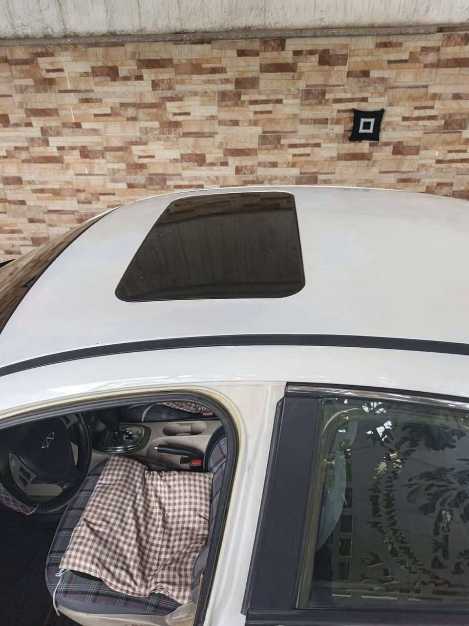 السلام عليكم شيريA3 موديل 2013 السياره لا صبغ ولا ضربه خير من الله مثل ما مبينه با الصور الرقم انكليزي تحويل نفس اليوم السياره مال مره يعني ما تعبانه كله شغال بيها السعر 50 وبيها مجال قليل اتصال واتساب ***********
