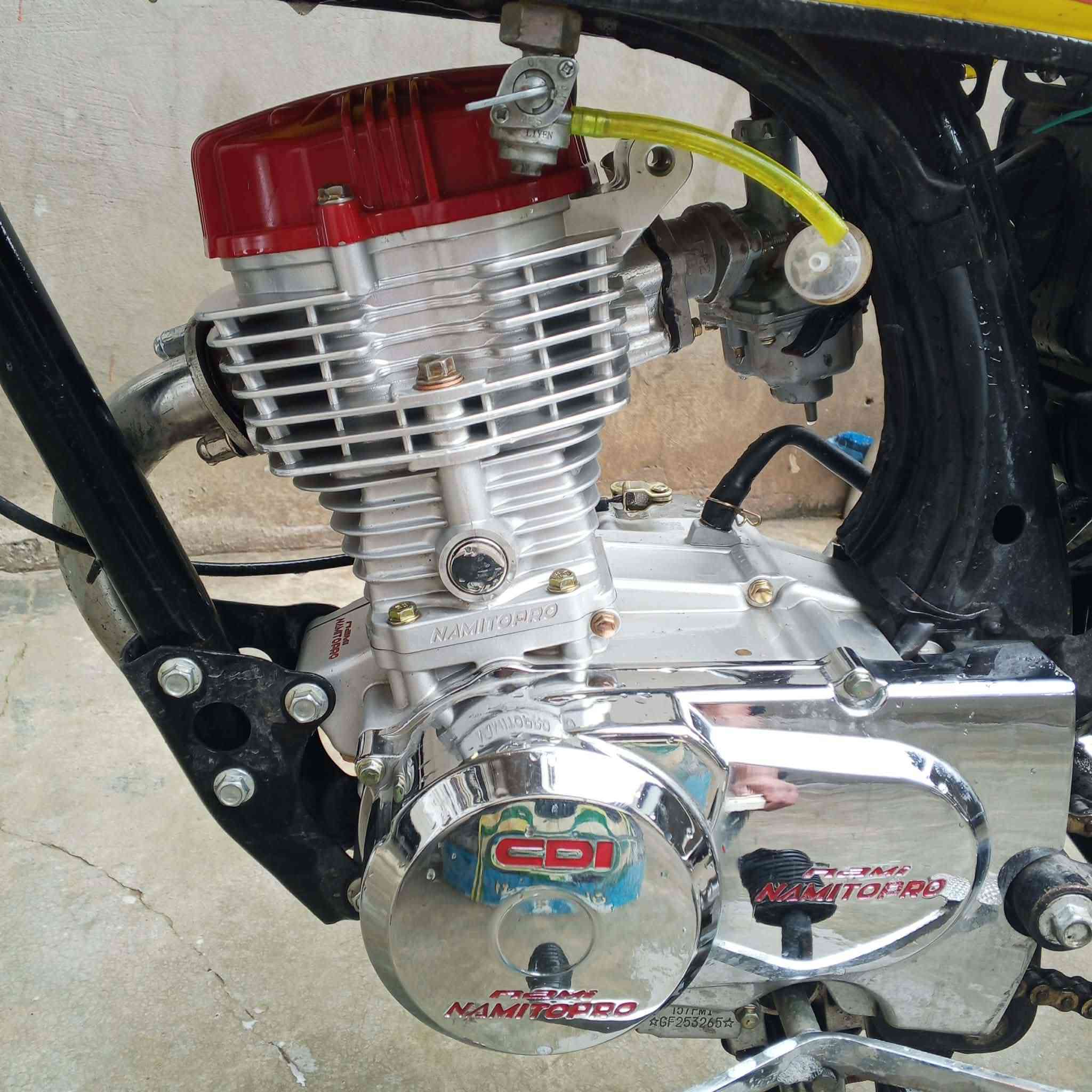 السلام عليكم دراجه للبيع مكفول من كلشي 2025 تعميره شراي اتصال لوتي 🩴 (***********) سعر 575
