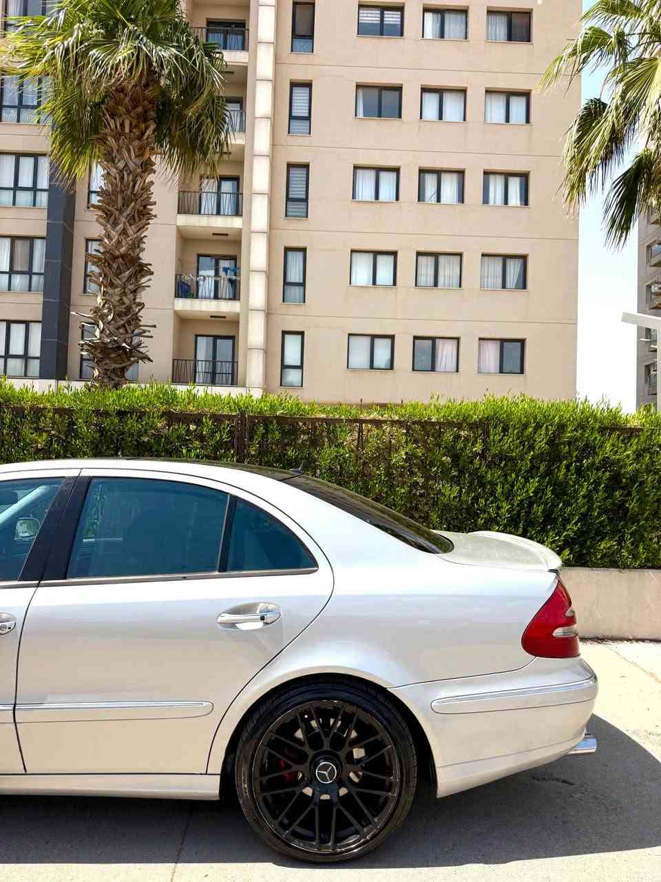 Mercedes Benz Eclass 500 AMG

Model:2006
***********
TB: مەنەفێست ساخ پاکانەی لەگەلە

مواسەفات/-پانۆراما-کوشن هیتەرو کارەبای ساردو گەرم-تحدید سرعە-حەساس-شاشە بلادی-سوکان فۆلیۆم-تبرەد مەرکەزی-هتد………

نرخ:-59 مجالێکی کەم 
*********** أربيل, العراق
