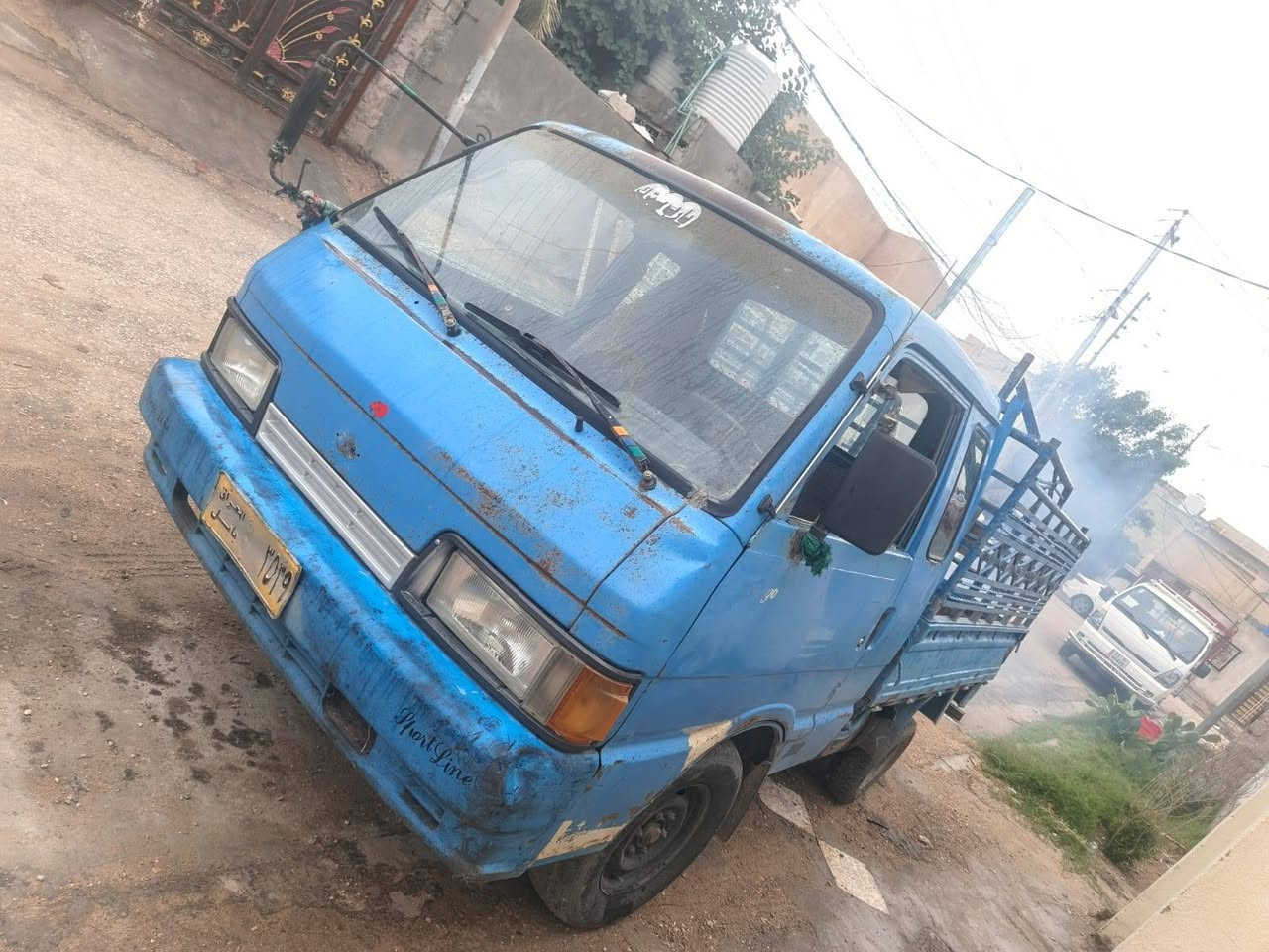 سلام عليكم كيا بنكو مديل 94قمارا وربع 6جنكال مكينه نضيفا شاصي رقم شاصي مكفولات رقم بابل اصفر شرط تحويل مكان كربلاء سعر35بيها مجال 
***********
