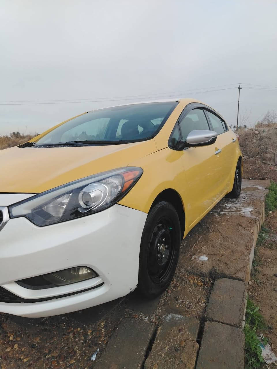 كيا فورتي موديل ٢٠١٥ 
أمريكي بدون حادث فقط دعاميه مبدله 

السياره مال بيت مامشتغلين بيها تكسي

منضومه غاز

تخم تاير جديد

السياره جاهزه من كل النواحي

السعر ١١٠ قفل

***********
