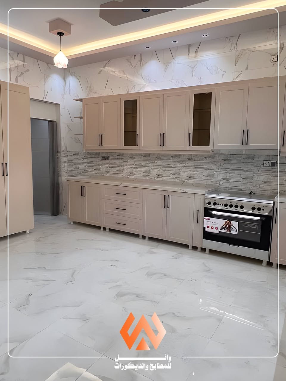 تصميم وتنفيذ كاونتر عملي بروح فاخرة ✨
كل تفصيلة محسوبة حتى تجمع بين الجمال والراحة وتضيف قيمة حقيقية للمطبخ.
نحوّل الفكرة إلى واقع يرضي الذوق ويخدم الاستخدام اليومي.

للتصميم، التنفيذ، أو الاستفسار:
📞 *********** - ***********
📍 الأنبار – الفلوجة، حي الجمهورية قرب معمل إسفنج الفلوجة

.

.

.

#ديكور #فخامة #مطبخ #مكتب #تصميم غرف⁩⁩⁩⁩⁩⁩⁩⁩⁩⁩⁩⁩⁩⁩⁩⁩⁩⁩⁩⁩⁩
