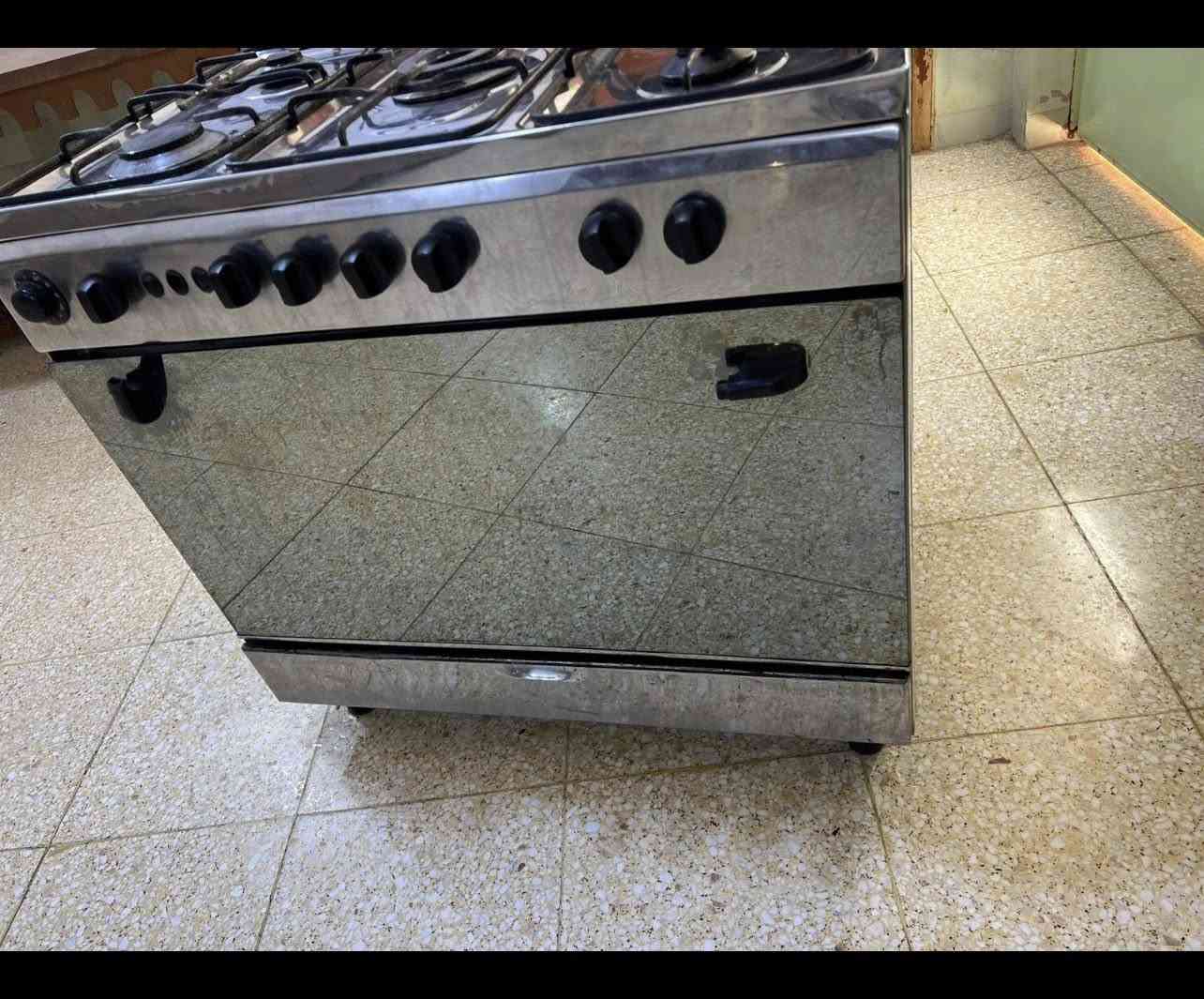 طباخ البيع سعر 100الف نوعيه مصري بي عطل يراد له مصلح


**إذا كنت صاحب هذا الإعلان وتريد حذفه لأي سبب، رجاءا أرسل رسالة إلى الدعم الفني**