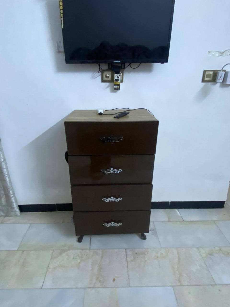 غرفه للبيع السعر 350 قفل
العنوان بغداد جميله الثانيه


**إذا كنت صاحب هذا الإعلان وتريد حذفه لأي سبب، رجاءا أرسل رسالة إلى الدعم الفني**
