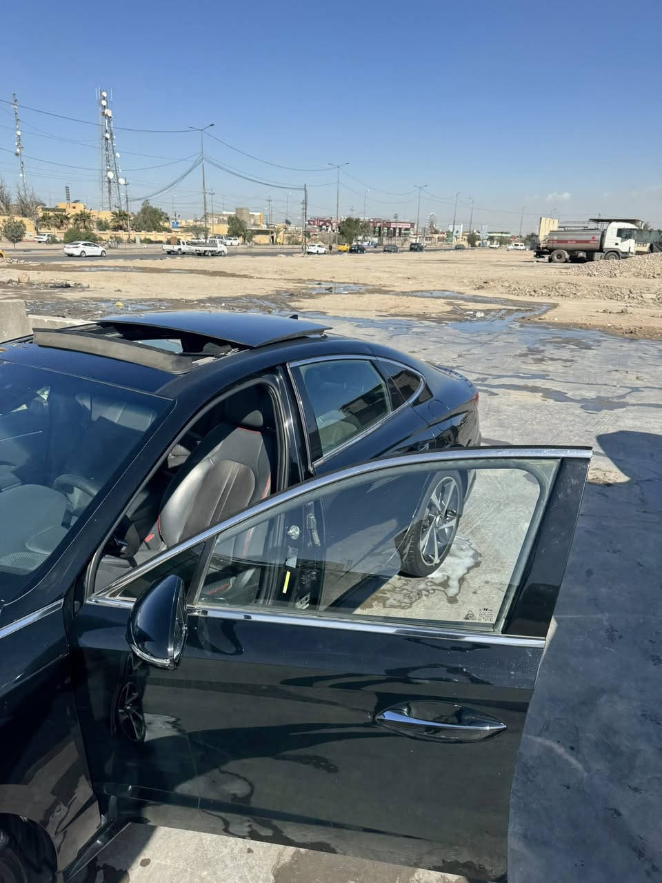 سلام عليكم 
سوناتا مديل.    2021 
وارد الأمريكي 
فول موصفات
رادار امامي 
رادار خلفي 
قياده ذاتيه
تحديد مسار 
مانع زلاق 
صندوق ذكي 
3 وضعيات قياده
رادار جانبي
شاشه كبيرا 
كامره خلفيه
مقاعد إماميه كهربائيه 
مقاعد كنتارا وجلد و تدفئه
لايت امامي زنون بلادي 
قطعتين تبريد
حادث سياره ربع بنيد فقط لا شاصي ولا لغد شرط فحص 
سعر 167بيه مجال الطيبين
الاستفسار ***********
