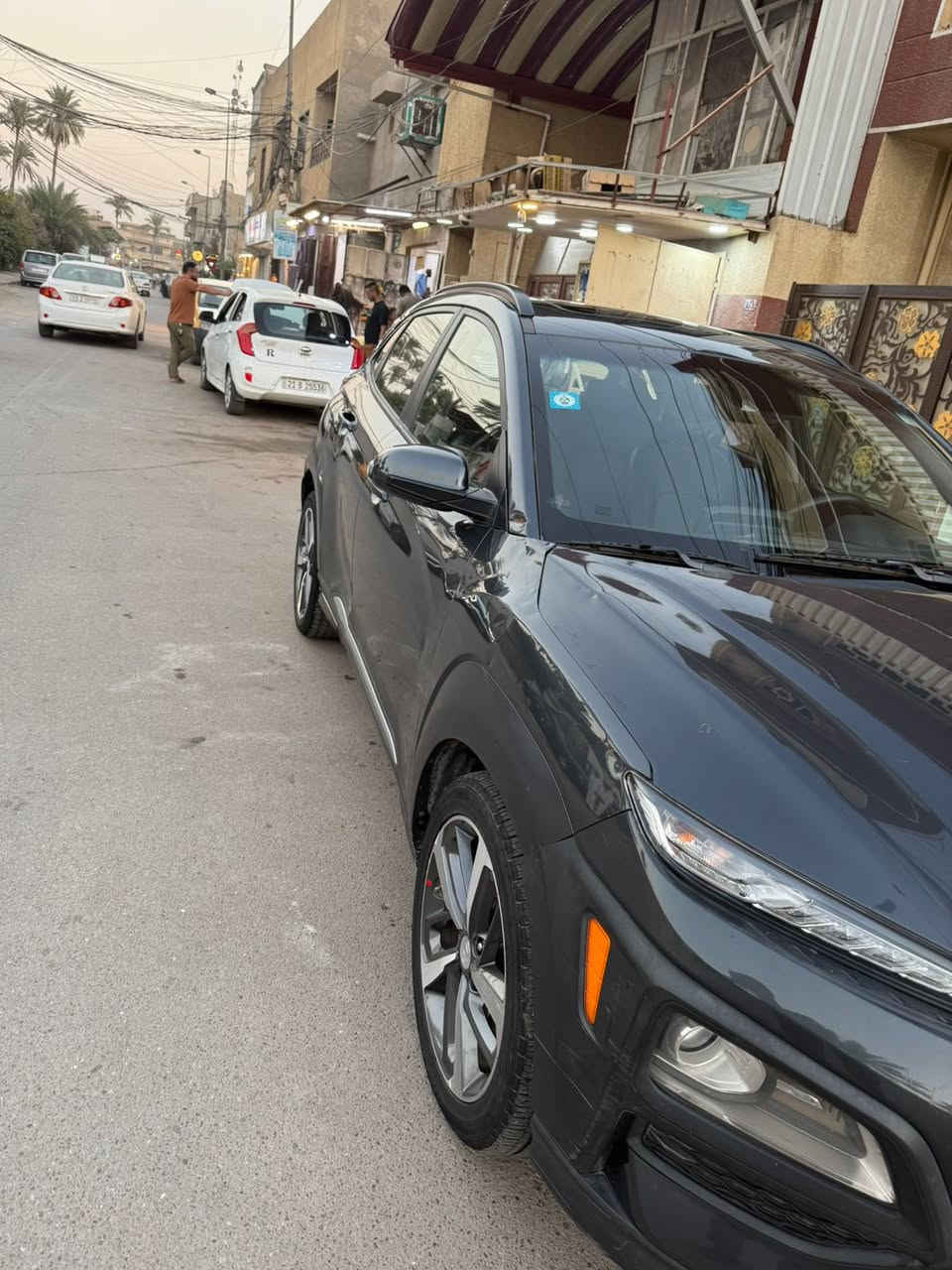 🚗 Hyundai Kona 2020 وارد أمريكي
🔧 1.6 تيربو
⚡ 175–190 حصان
⚙️ قير 7 سرعات DCT
🚘 دفع رباعي AWD
📍 عداد المسافة: 34 ألف مايل

✨ فول مواصفات:
• فتحة سقف
• كراسي تدفئة
• رادار
• تحديد مسار
• نقاط عمياء
• شاشة + CarPlay
• كاميرا + حساسات

🧊 التبريد: ثلج
🛠 الحالة:
• مكينة + كير مكفولات
• السيارة جاهزة وما بيها أي نقص

📌 ملاحظة:
سونار داخل الصورة
حادث جام لغ + بند سطحي
إيرباك + سترن

💰 السعر: 120$ بي مجال بسيط

📞 للاستفسار:
***********
***********

📍 العنوان: بغداد – الكريعات
