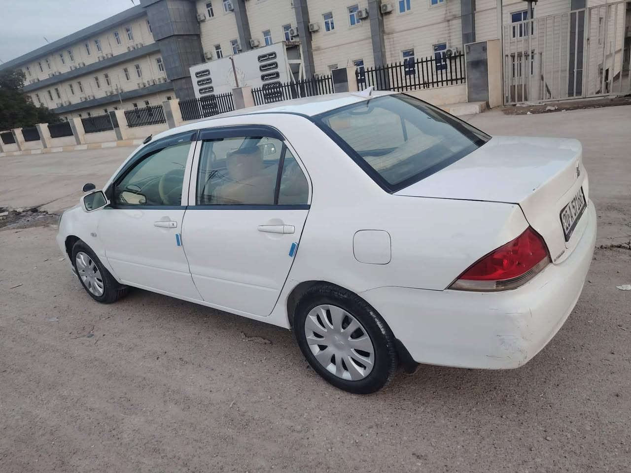 السلام عليكم ورحمه الله وبركاته
لانسر موديل ٩ كفاله عامه من الضربه فقط الهلالات كما موضح بالسونار 

مكينه كير مكفولات تخم تاير 

تبريد تدفئة شغاله 

$ السعر / ٧٩ وبيه مجال بسيط 

تلفون / ‏‪0770 697 0188‬

تلفون /‏‪0778 227 8735‬‏

مكاني / ديالى / بعقوبه
