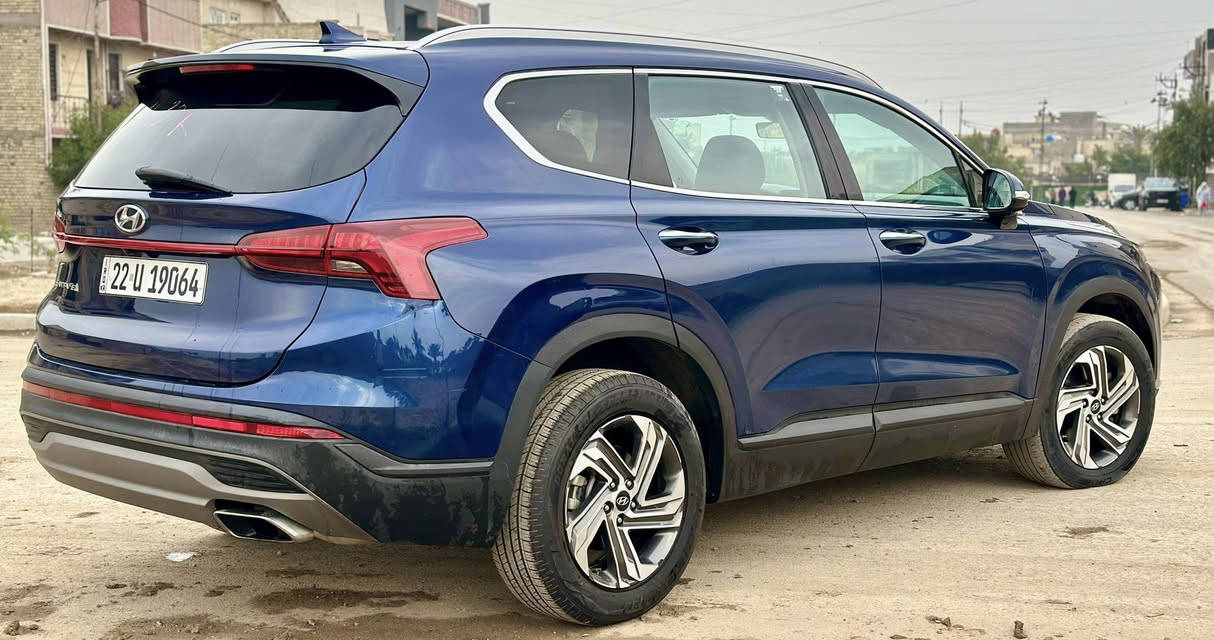 #شركة_ربيع _الامل 
🚨طبعاً العروض مالتنة ما تخلص🚨

Hyundai Santa Fe Sel 2023

✈️وصول هيونداي سنتافي موديل 2023✈️

💸السعر 188 💸

‼️حادث السيارة بنيد فقط بدون اي دواخل ‼️

‏✨ مميزات السيارة:
‏
‏محرك اقتصادي و أداء ثابت 2500 سمارت 
متصل بناقل حركة من 8 سرعات

بصمة تشغيل دخول ذكي
‏
‏ناقل حركة اوتماتيك
‏
‏نظام تكييف قطعتين فعّال
‏
‏شاشة وسطية حجم كبير مع كاميرا رجوع
‏
‏تصميم داخلي أنيق ومريح 
‏
‏مواصفات عالية الجودة من شركة هيونداي العالمية
‏
‏📍موقعنا على googel map ,  ويز

استخدم Waze للقيادة إلى Baghdad - بغداد: https://waze.com/ul/hsvztkn5yx

‏
‏📞 للأستفسار عن العروض الجديدة الأتصال : 
‏
***********☎️
☎️ ‭***********‬

الارقام متوفرة واتساب‏
‏
