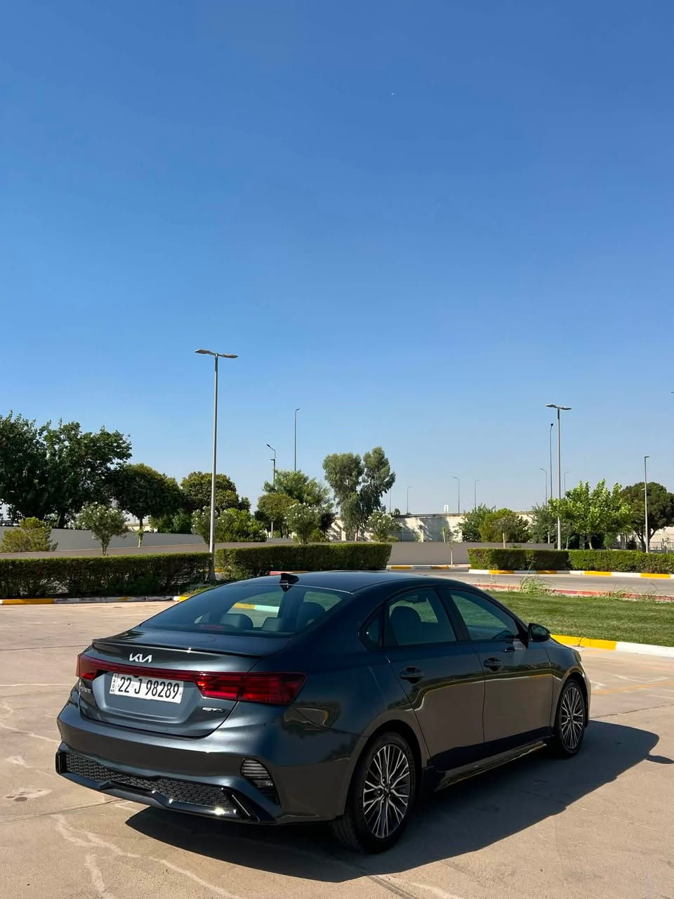للبيع فورتي GT Line
موديل 2023 
محرك (2000) دوش 
فول بس بدون فتحه
محرك كير تبريد بشرط 
حادث السياره بونيد وجاملغ (وجاملغ خلفي كلير امريكة)
بدون شاصي ايربك ستيرن فقط 
 السعر (137)
مكان السيارة اربيل 

***********   اتصل او  واتساب
