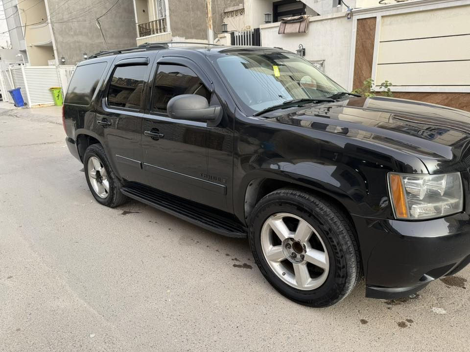 للبيع تاهو أدوات دخول جديد 2008 ما مكصوصه داخله سياحه LTZ العنوان بغداد الكرخ ***********
