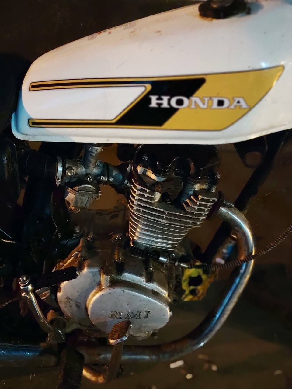 السلام عليكم دراجه ادوات للبيع كرمه علي اللطيف ***********
