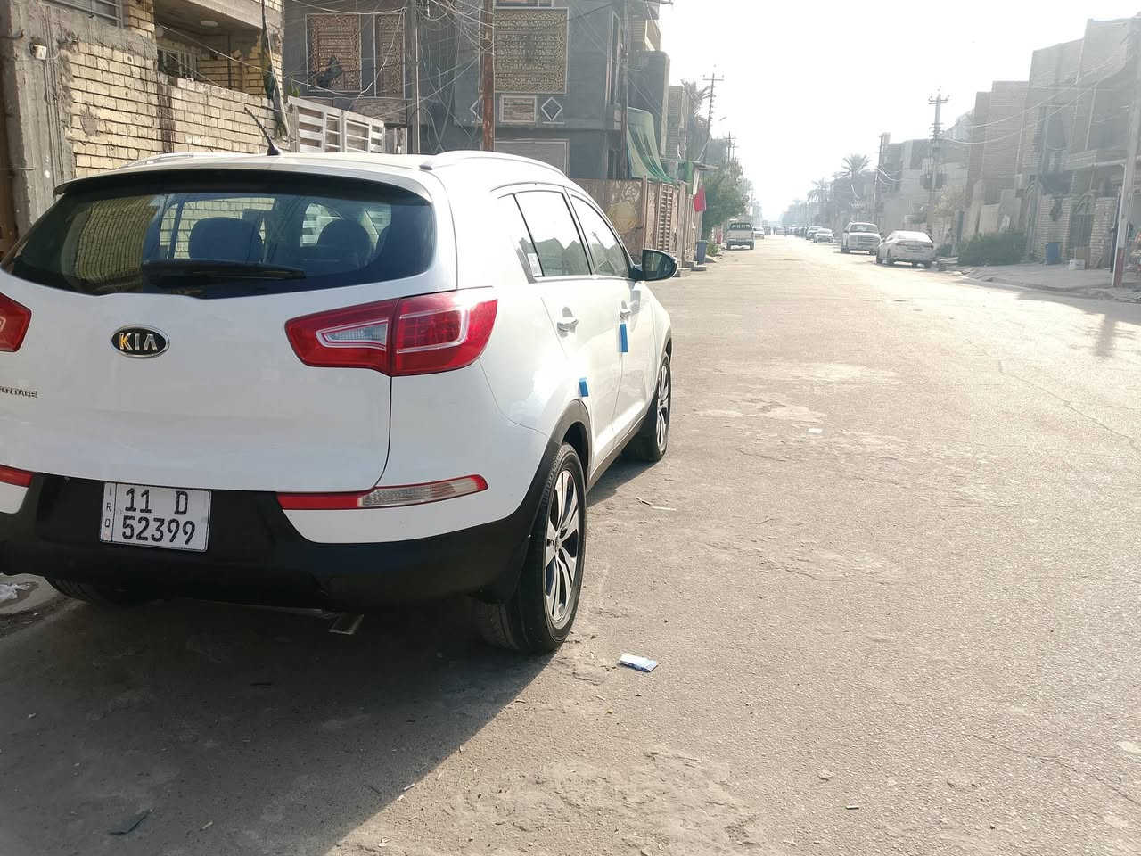 سلام عليكم من رخصت الادمن كية سبورتج خليجي موديل 2012 بيهة صبغ الباب الخلفي اليمنة نصة بدون دواخل  والجاملغ المامي اليسرة بي شبر صبغ مكينة 2000دوش وكير مكفولات حدادية جديدة باتري جديد سيارة جاهزة رقم بغداد بسمي رقم جديد هزة جديدة وعندي بيهة سونر السعر 134رقم الهاتف ***********
