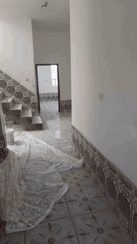 ترميم كافه المنازل ومعالجة جميع رطوبه والتشققات صبغ شبابيك +تنضيف***********
