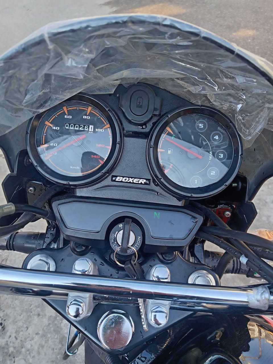 سلام عليكم بوكسر مديل 25 زيرو رقم سنوية بسمي تحويل ثاني يوم مكان بغداد الكفاءات العبيدي خابر وتدلل *********** سعر 2800 بيهة مجال مرقمة كاملة بسمي
