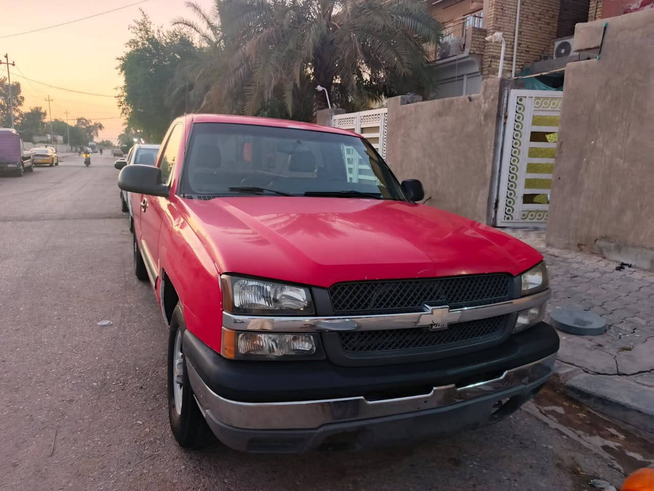 سلام عليكم سلفادور للبيع مال مزاد دفاع مدني جديد كفالة عامه سياره جديده مكينة وكير تبريد وكسل ٦برغي حجم المكينه خمسه وتلثميه كير ٧٠٠ جاهزه للترقيم مكان واسط ***********
