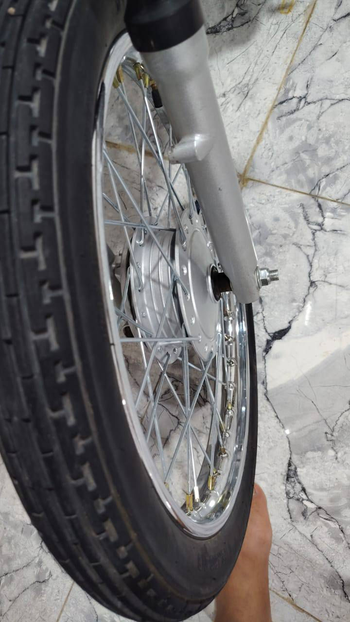 السلام عليكم اخوان نامه سلامشه للبيع العنوان 5 ميل دراجه نظيفه اوراق اصولي***********
