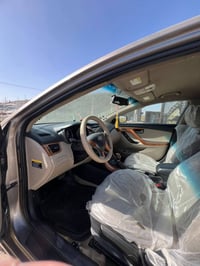 النترا • ٢٠١٥ • وارد امريكي