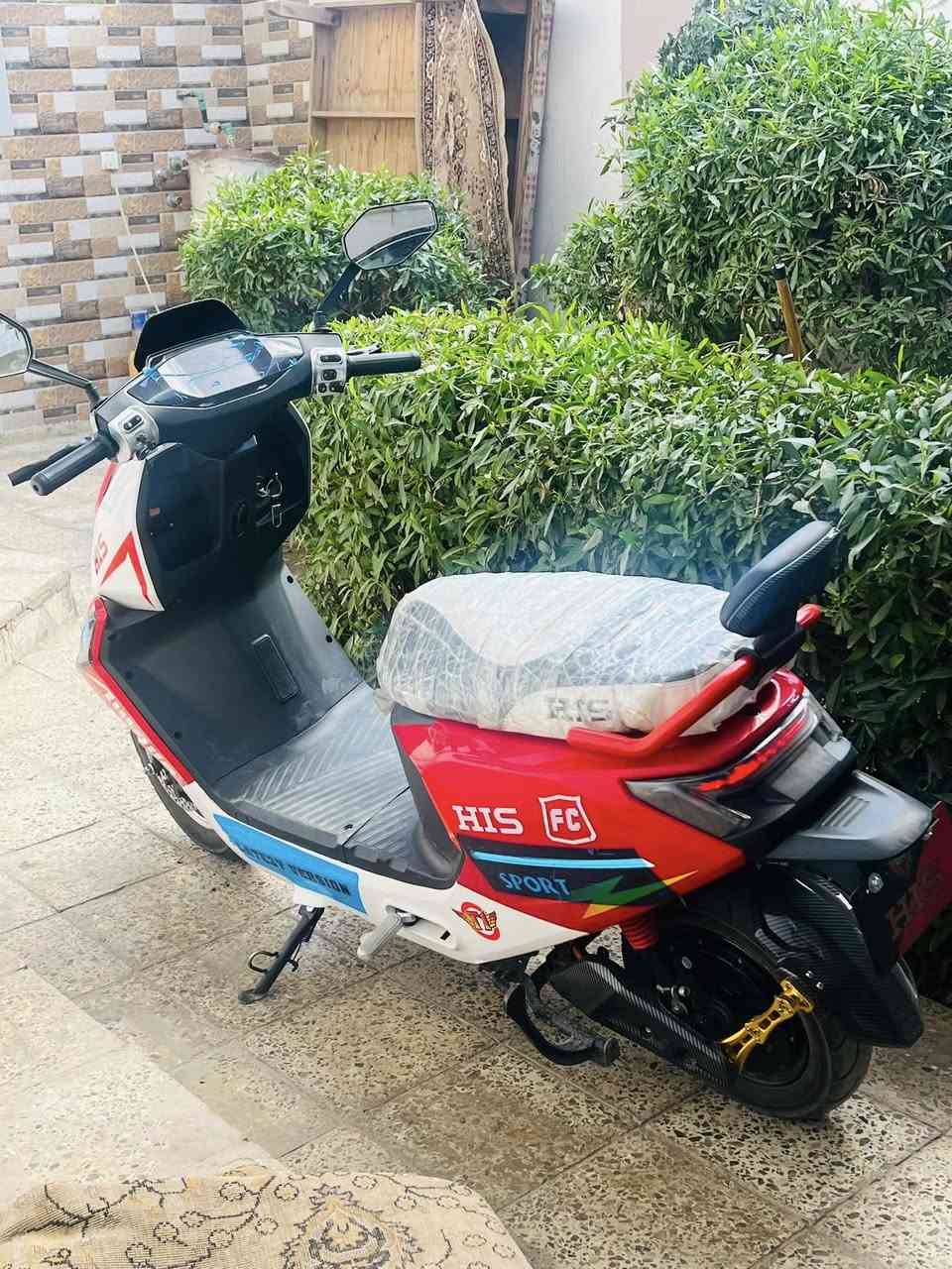 السلام عليكم 
للبيع دراجه شحن موديل ٢٠٢٦ 
بعدها جديده ونضيفه بطاريات جدد عل فحص 
تايرات جدد يعني جاهزه وحيل نضيفه 
سعرها ٦٧٥ 
مكان قرب جسر الحوز 
مراوس ب ايراني عادي موديل ٢٤ وفوك.


**إذا كنت صاحب هذا الإعلان وتريد حذفه لأي سبب، رجاءا أرسل رسالة إلى الدعم الفني**