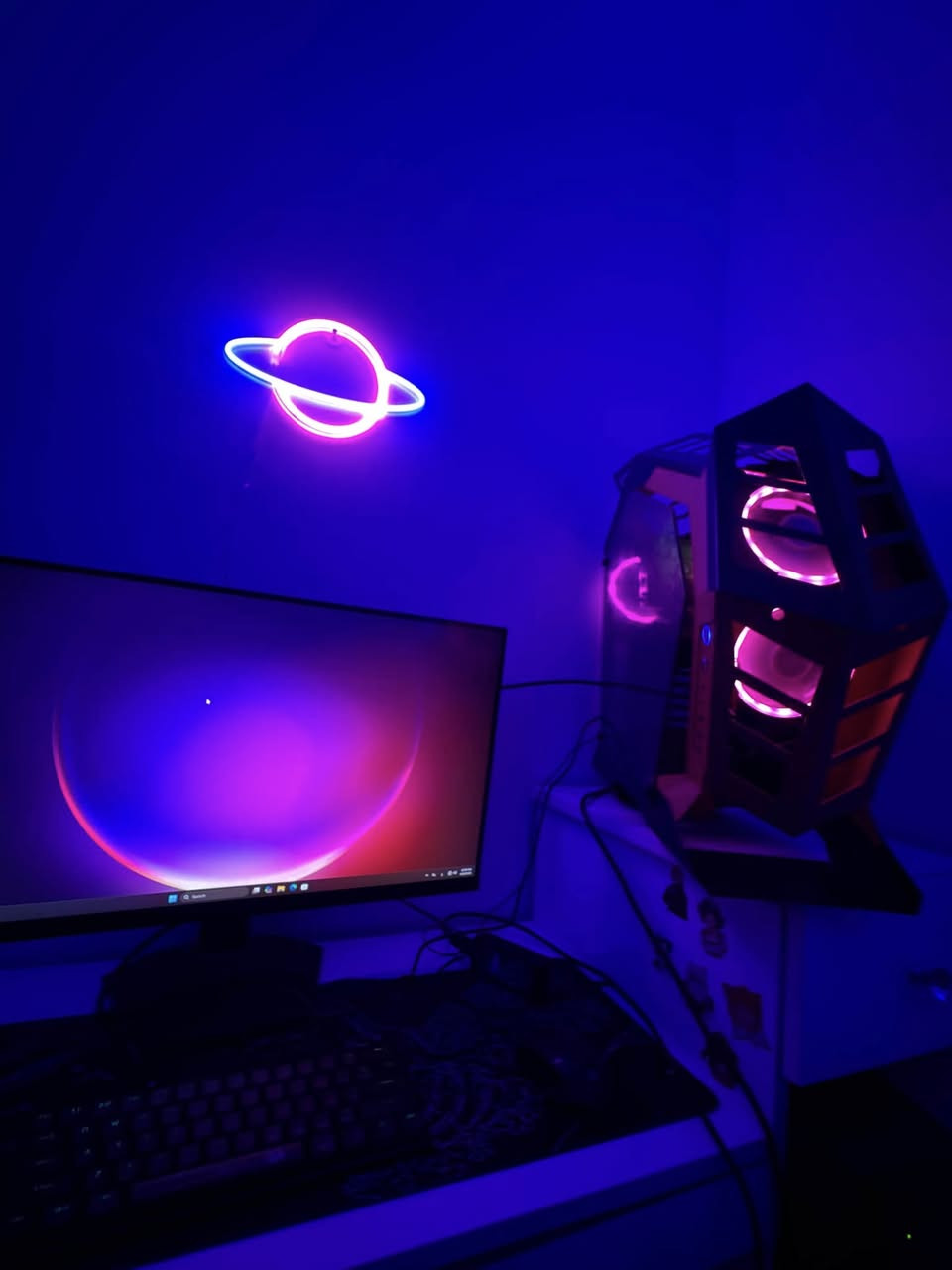 السلام عليكم RTX 4060 8GB GIGABYTE
I5 12400F

──────────

RTX 4060 8GB GIGABYTE

──────────

GIGABYTE H610M S2

──────────

RAM 16GB TFORCE RGB

──────────

COOLER DEEPCOOL

──────────

CASE VENTO 4FAN

──────────

SSD 1TB TEAMGROUP

شاشة من شركة msi بعدها نضيفة 

180hz 

27inch

FHD

lps

حساب ستيم بي بتل فيلد V 

الحاسبة نضيفة يشهد الله حتى ماستخدمها هواي 

مع الشاشة 1175الف عراقي


**إذا كنت صاحب هذا الإعلان وتريد حذفه لأي سبب، رجاءا أرسل رسالة إلى الدعم الفني**