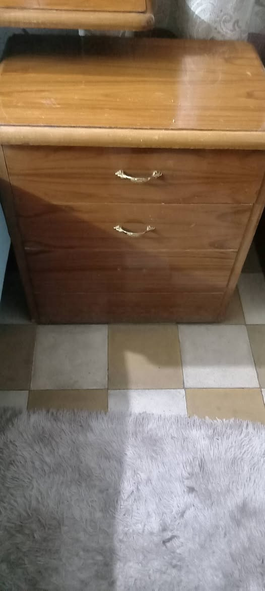 غرفه خشب صاج عراقي للتواصل عن طريق الماسنجر
السعر ٨٠٠ الف وبيها مجال


**إذا كنت صاحب هذا الإعلان وتريد حذفه لأي سبب، رجاءا أرسل رسالة إلى الدعم الفني**