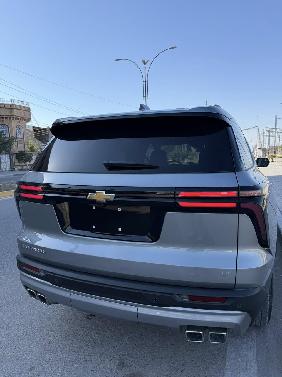 شوفرليت ترافرسLT2024
حادثها موضح بالصوره 
ماشيه 17الف قابل للزياده
مواصفات 
محرك ..2.5 تريبو ينطي320 h
7راكب 
مواصفات معروفة ..
كشنات منفصل 
نظام تثبيت السرعة
أبل كار بلاي
كاميرا 
مراقبة النقطة العمياء
بلوتوث
مقاعد مُدفأة
الدخول بدون مفتاح
باب خلفي كهربائي
مقاعد كهربائية
التشغيل عن بعد
نظام الصوت Bose
وهواي مواصفات 
حره بدون رقم تترقم كل المحافظات عده القليم
السعر 325
الهاتف

‭***********
