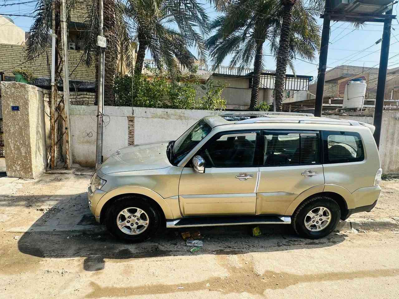 محرك 3000 مكينه كير كامله مكمل
صدر جديد جاهز من كلشي 

تبريد  أمامي وخلفي السيارة جاهزة من كلشي 

السعر , 105 وفيها مجال للشراي للبيع فقط

الاتصال على ***********
