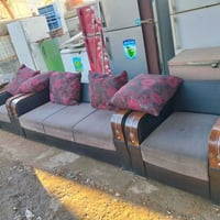 نص تخم للبيع نضيف« سعره 90 الف» العنوان بغداد المشتل مجمع فدك قرب المج...