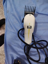 أمريكي أصلي • نظيفه كلش • واير مو شحن