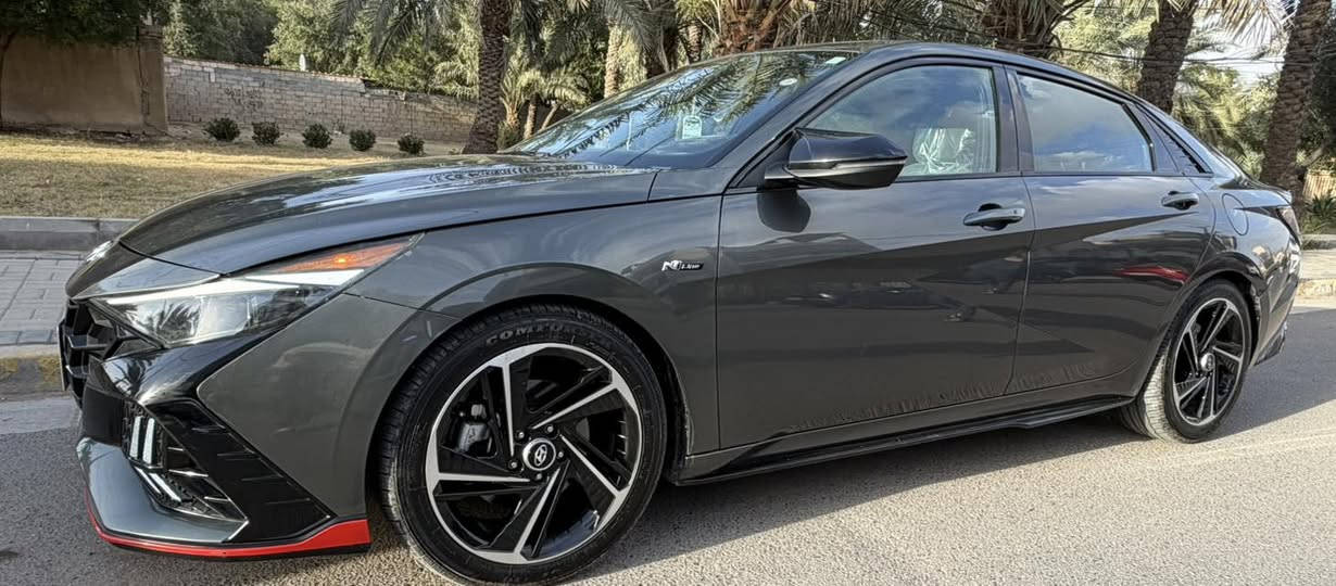 HYUNDAI ELANTRA 2023 N LINE
فول الفول  

بدون ايرباكك

محرك 1600 تيربو

كير اوتوماتيك دبل كلچ  7 نمر

فتحة سقف

يده كير + الستيرن شعار N

شاشه كار بلي و اندرويد اوتو

كشنات تدفئة 

بصمه ابواب وتشغيل

كشن جلد مطعم بمخمل +مغلف نايلون حراري 

كشن كهرباء 

شاشة كبيرة+ عداد ديجيتال

3 انظمة قيادة sport/ manol /smart

لايت لد نهاري ليلي 

رادارات امامي خلفي جانبي

تحديد مسار 

مثبت سرعة 

انارة ترحيبية 

ويل حجم 18 

سستم صوت boss

فول تحكمات ستيرن+شفتات ستيرن

اشاير بالمري 

شحن لاسلكي

انارة بالدشبول 

كامرة خلفية دوارة
السياره جديده ماشيه 28ميل 

السيارة بيهة صبغ دعاميات امامية وخلفية ومسطرة الصندوك فقط اخت الكلين يعني 

 

السعر   ($153)  بيهة مجال بسيط  
مكان السياره بغداد السيدية
للتواصل (***********)
