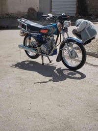 دراجه اربعه كير للبيع انضف من البصوره دراجه نضيفه وصارلهة شهرين من طال...