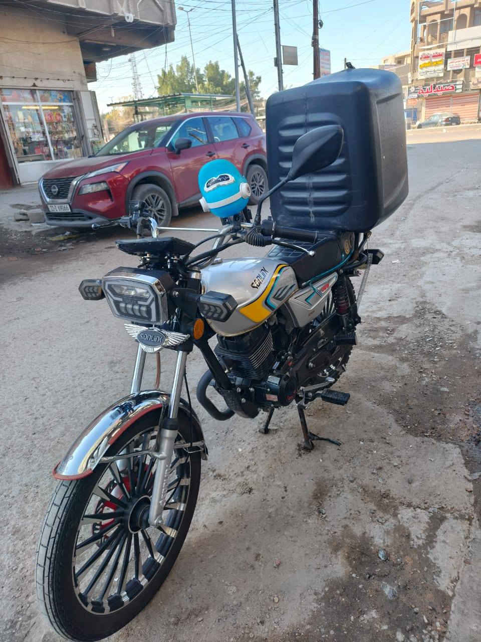 سلام عليكم دراجه سيفان موديل 24 للبيع مكينه 200 ضاقطه وزنجيل بغداد الشعب سعر 800 ). ***********
