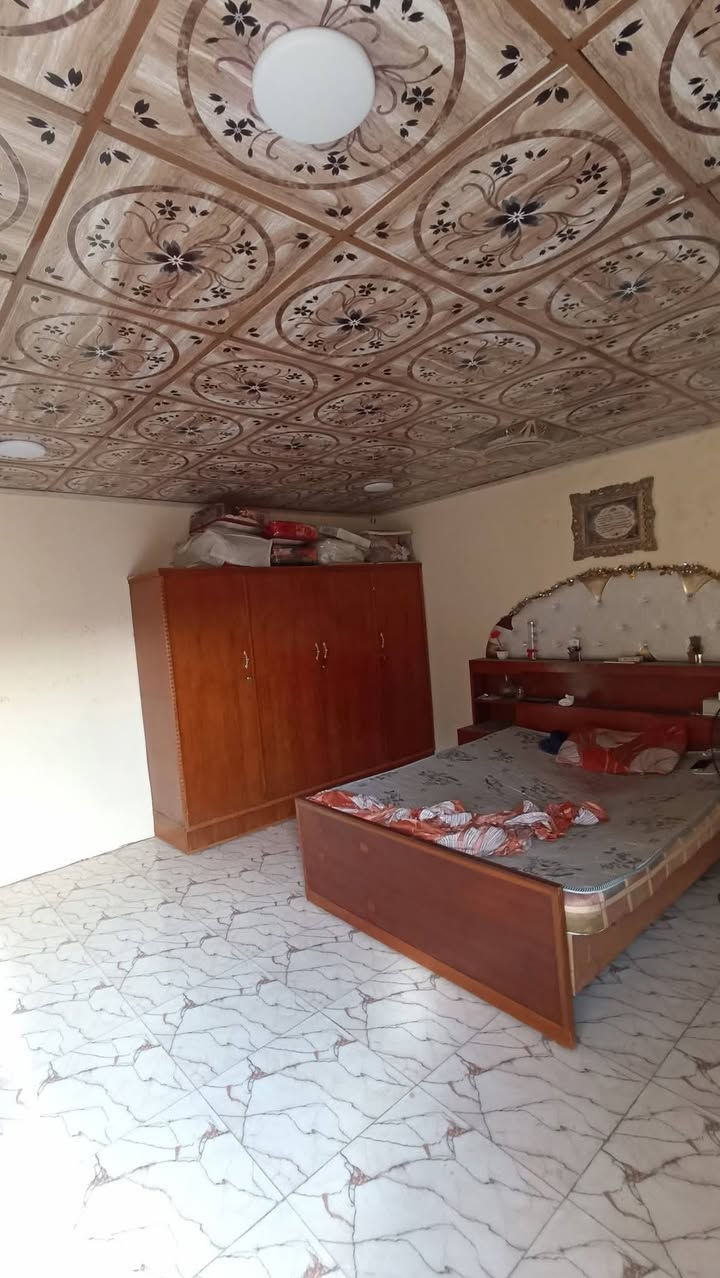 للبيع دار سكني ملك صرف طابو الزهورشرط التحويل المساحه 100 متر بحي الكركولي خلف فرع تيم
سعر 65 مليون وبيها مجال
***********
 ***********
