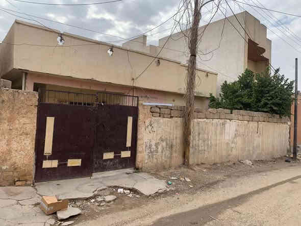 #دار للبيع في تكريت ....
#الموقع :حي الجمعية
#مساحة :260م
#الأبعاد: 13*20
#شارع 6م وحديقة .
#سعر 140مليون قابل للتفاوض 
#للإستفسار
#مكتب #محمد #غسان #الغبينة #للعقار #تكريت #شارع
#الأربعين #مقابل #متنزة #الياسمين #قرب #التجنيد #القديم
#للاتصال
***********
***********
