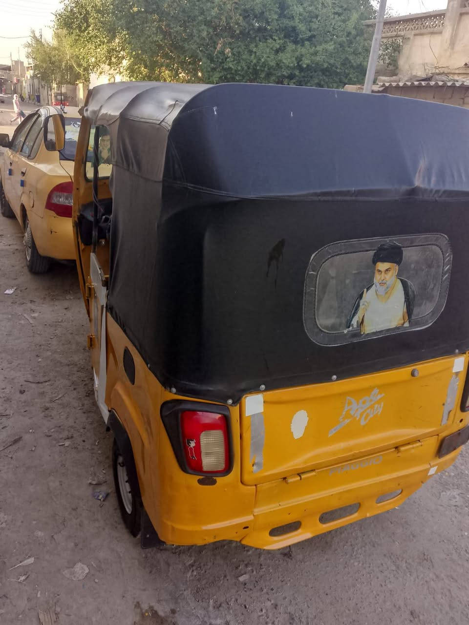 سلام عليكم تكتك بياجو مكينه TVS جديده اوراق سحب ورقة الكمرك موجوده تترقم تكتك جاهزه 3 بيها مجال رقم راعيها ***********
