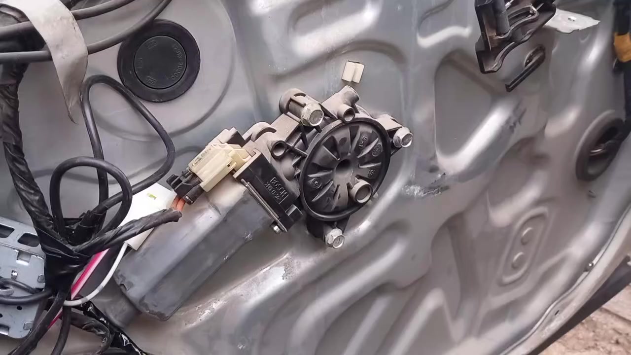 السلام عليكم اليوم شرفني الأخ العزيز ابو عبد الله .....عمل جرص أشارة .....***********بغداد مدينة الصدر ***********وات ساب ماسنجر تلكرام
