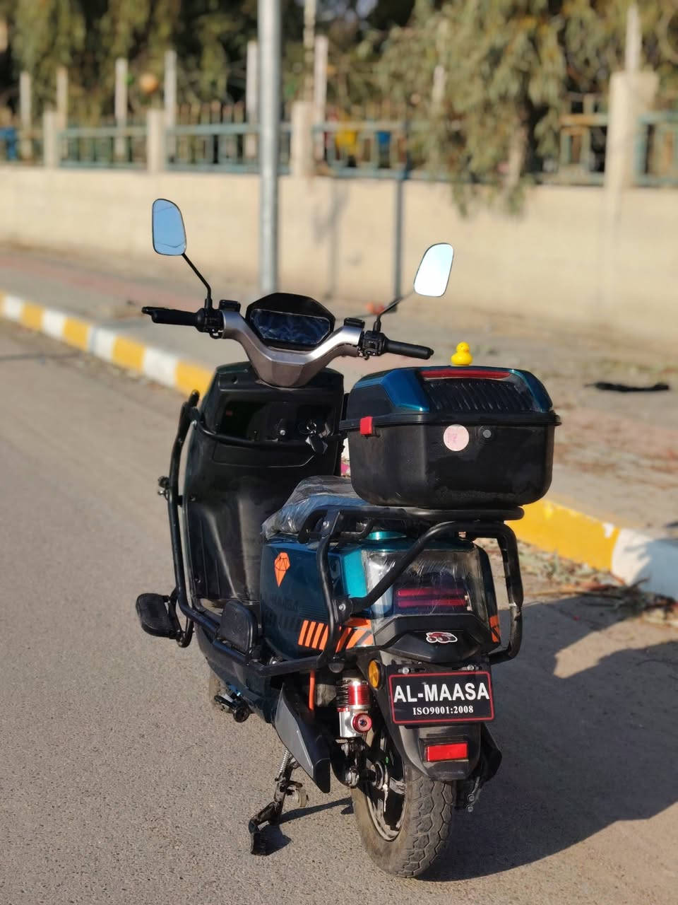 ســلام عــلــيــكــم
دراجة شحن
الشركة : الماسة
عدد البطاريات : 6
حجم الملف : 2000
عدد السويج +كرت تشغيل من الشاشة:  2
 شهر وشوي من اخذته 
شديته على أيدي
بعده نظيف
** أثناء الشد انفطر الكفر الأيمن من جوا تقريبا
**حجم :الفطر نص أصبع

السعر::  825 ألف

العنوان الشركة او قرب مدينة ألعاب السندباد

الرقم للتواصل

(***********)

سبب البيع :لحالي اريد أبيعه

               🌸صلِ على النبي (ص) 🌸
