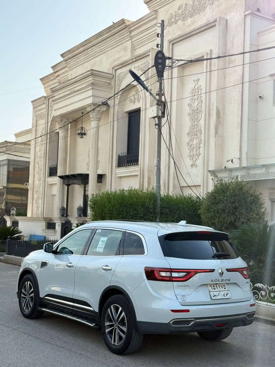 رينؤ كوليوس 2018 فول فول موسافات صفر شريكة مهند لة هةوليرة بة ناوي خؤم تةنها 68 هةزاري كم رويشتي توند تول موسافات پانؤراما بةسمة رادار خاتي جادة گوشين جلد گوشين كارةبا گوشين سارد گةرم شاشة گةورة فول فول موسافات سنةوي نوي دوو بةسمةي بيلادي خؤي لةكةل سيارةكة يةك دةست هاتا ايستا  هةوليرة سعري 143$ رةقم تةلةفون  *********** أربيل, العراق
