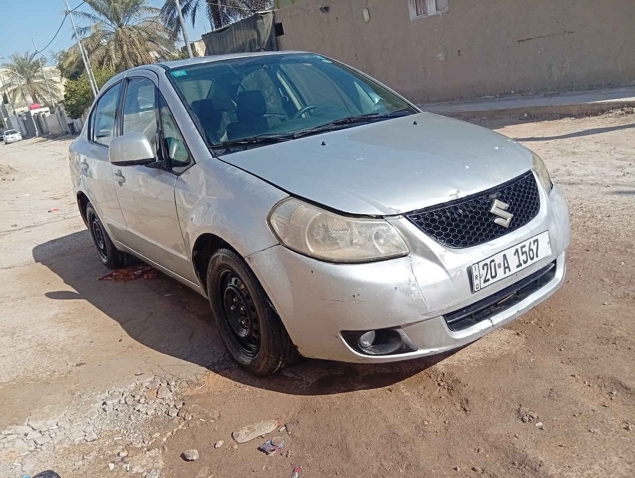سوزوكي sx4
موديل 2009 وارد امريكي باسمي 
ضربتها جاملغ عكس السايق مصبوغة حزام
تدفئه تبريد گير محرك جاهزات 
عايزه شموع حداديه وچبنة مشط ستيرن 
مكاني الديوانية .
السعر 52
***********
