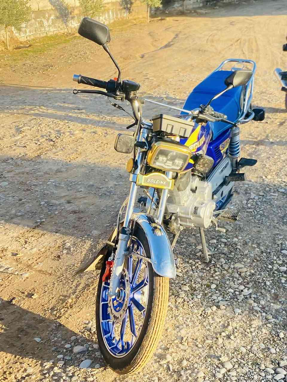 السلام عليكم سيفان موديل 25 صارله شهرين من مشدود محرك 150 نضافه فول بصمات تشغيل عن بعد 
المكان العيثه 
السعر  850 وبي مجال شي قليل 
ه‍  ***********
اتصل ودلل
