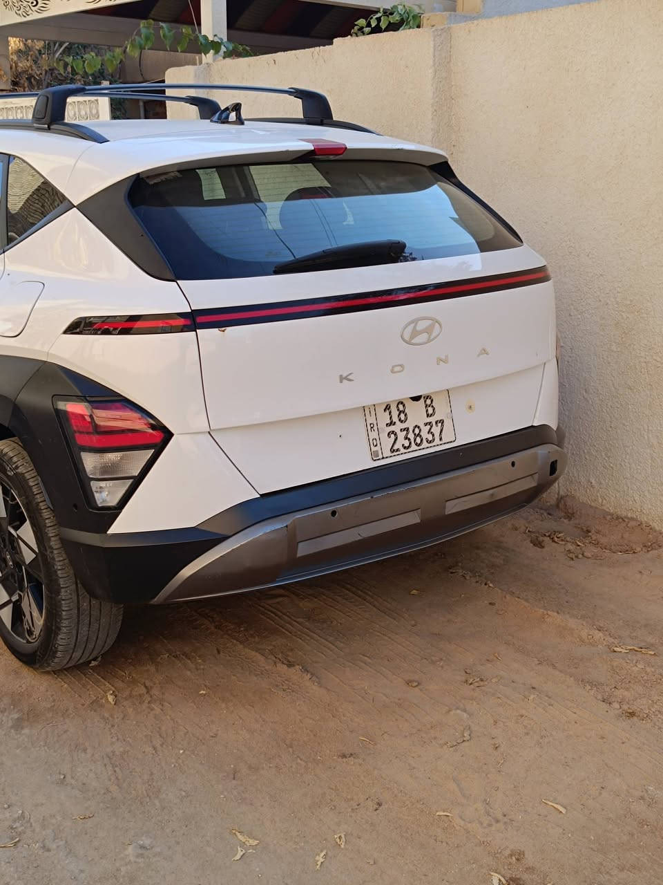 سلام عليكم 
كونا موديل 2024 للبيع فقط
ماشيه 26
رقم بابل تحويل مباشر 
مواصفات فول عدا الفتحه 
حادث تبديل قبق جنطه نفس اللون حافه البنيد صبغ بدون داخل 
تفاصيل اكثر خاص او تصال *********** السعر 178
