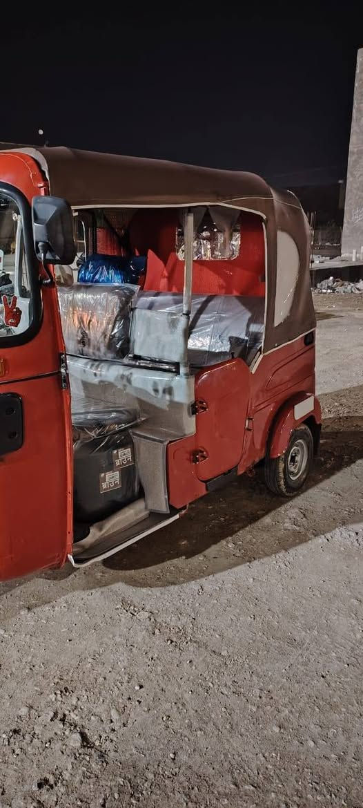 السلام عليكم تكتك للبيع مال مزايدة مقفولة عشارية العنوان بابل المسيب السعر خاص كفالة ***********
