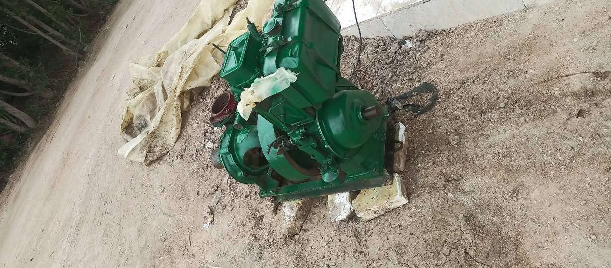 لبيع ماطور  ابو 4 السعر 225 وبي مجال العنوان المثنى ***********
