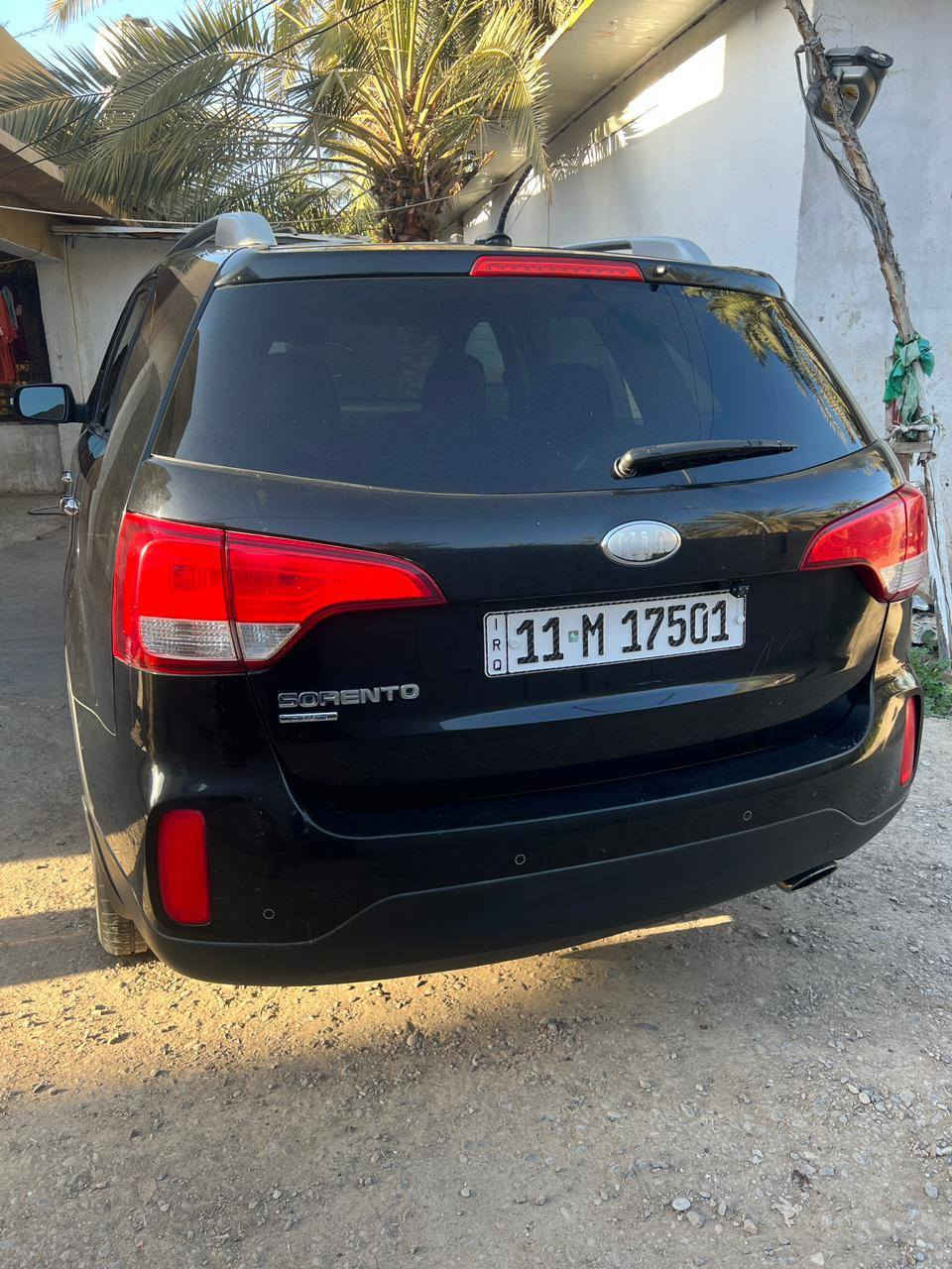 السلام عليكم سورنتو للبيع او مراوس حسب القناعه ٢٠١٤ رقم بغداد وارد امريكي سته سلندر حادثه جاملخ وبنيد بدون دواخل بس صبغ فول مواصفات عده الفتحه شاشه اندرويد كشن حراري قطعتين تبريد تخم تاير السعر ١٤٠ وبيه مجال للاستفسار ***********
