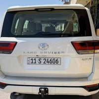 لاندكروز 2023 ساز سياره جديده بدون صبغ بيه باب سايق تبديل بلادي بدون ص...